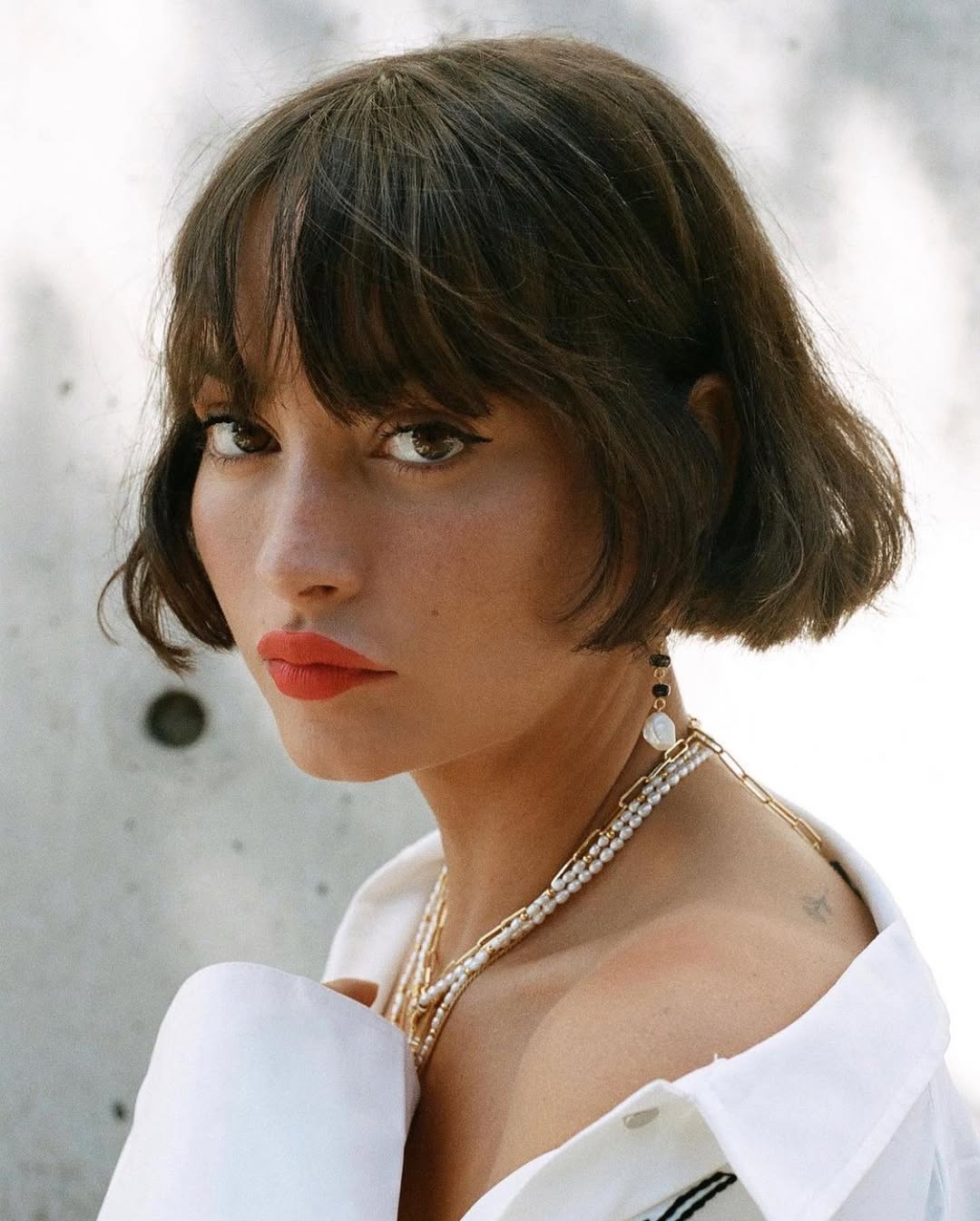 Cropped Velvet-Wave Bob