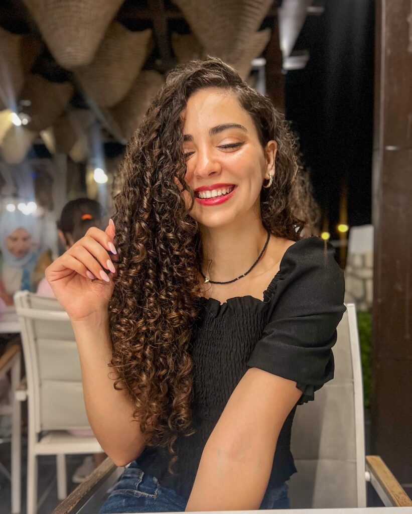 Defined Side-Part Curls