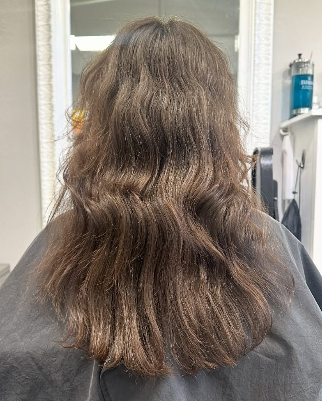 Soft Wavy V-Shape