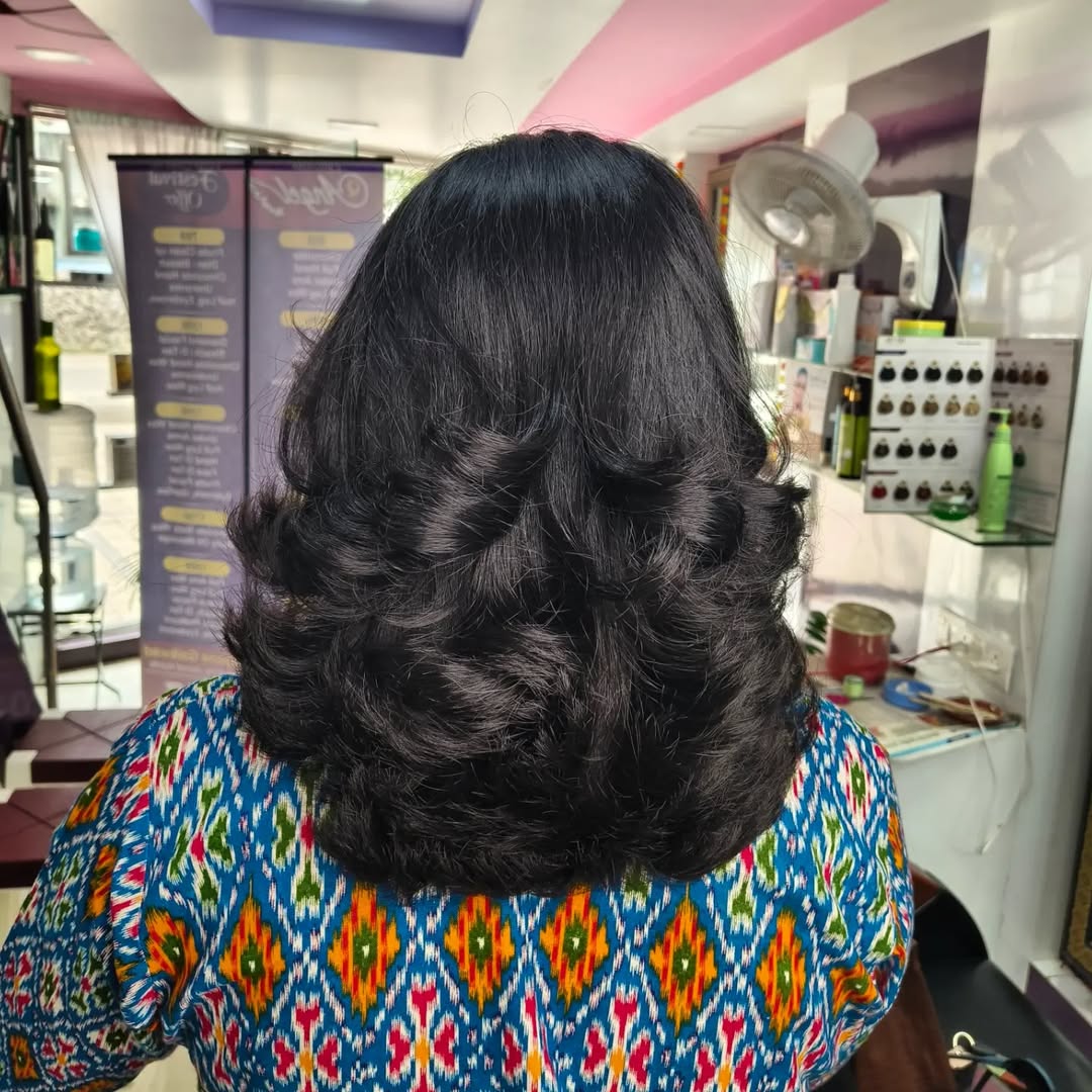 Volumized Mid-Length Steps