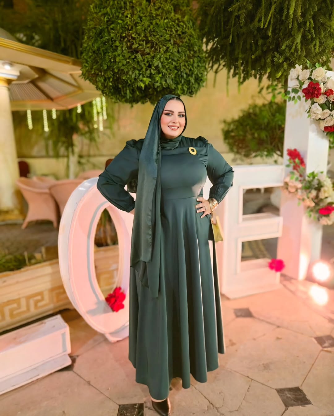 Structured Emerald Gown + Fluid Maxi Sweep